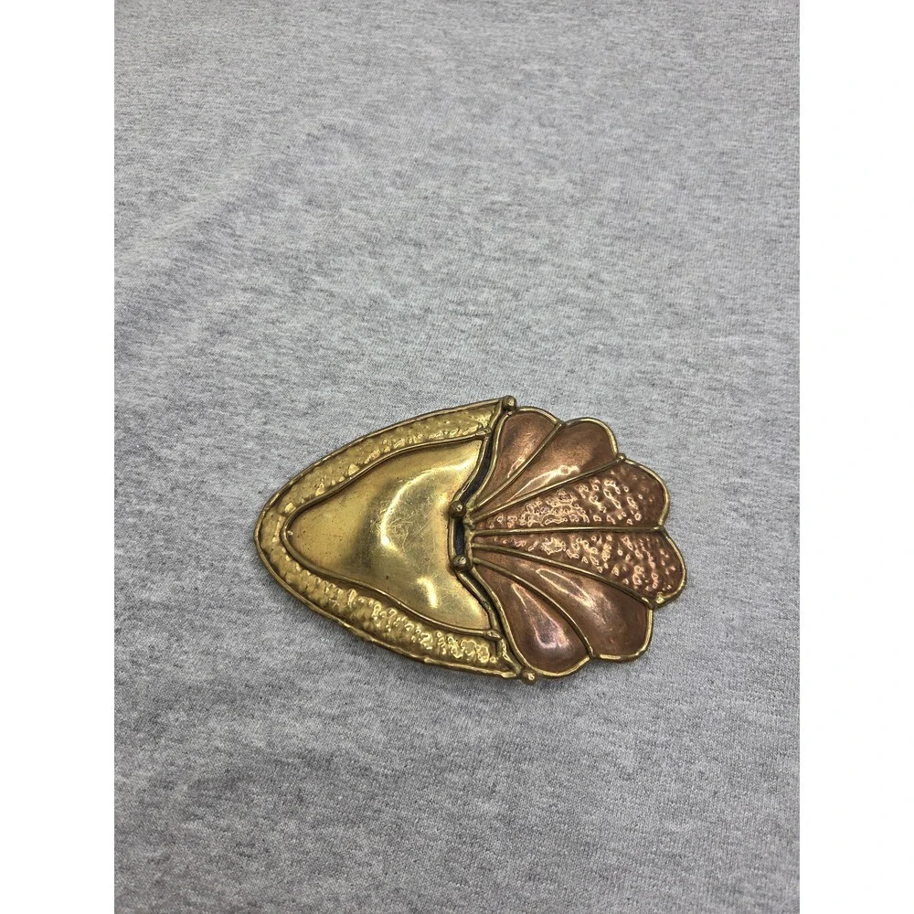 Vintage Brutalist Abstract Shell Bronze Gold Belt Buckle
